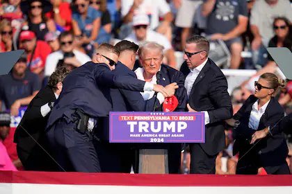 Unos centímetros más, y nos quedamos sin Trump en un mitin en Pensilvania. 

0 guerras
0 bombardeos
0 países invadidos
7 Acuerdos de Paz firmados

Probablemente el presidente más pacífico de la historia.  

Recordémoslo.