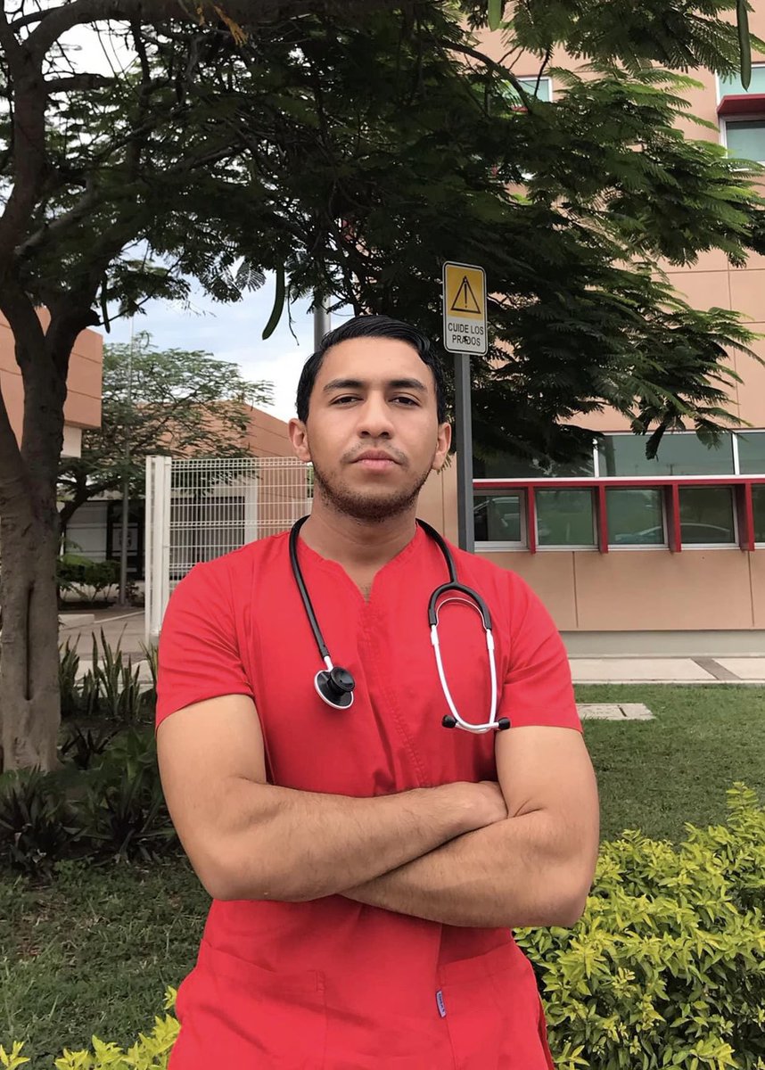 lalitorcdo's tweet photo. En el hospital // Saliendo del trabajo👨🏻‍⚕️🔥 

https://t.co/NtoXocmX6h

@elprofeversatil • @soylalitorcdo https://t.co/uPuwBkZ1HY