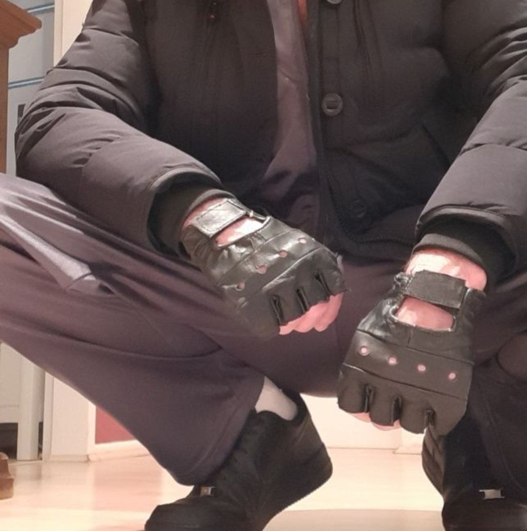 Bin noch geil 
Wer lässt sich per RT-GAME jetzt noch schnell abzocken 💶😈