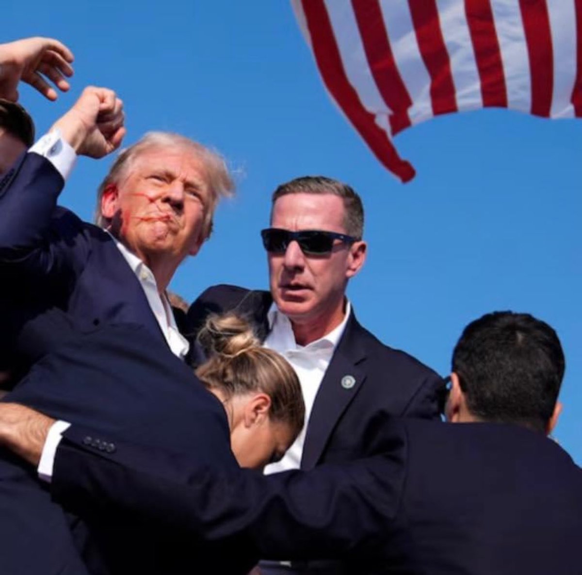 Craig MacPhee tweet media