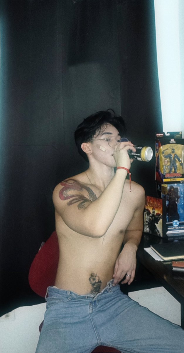 NVanhellsing's tweet image. Sino dipa nag aavail ng TG channel kodyan tara i commission shot nanatin yan🐉🍹