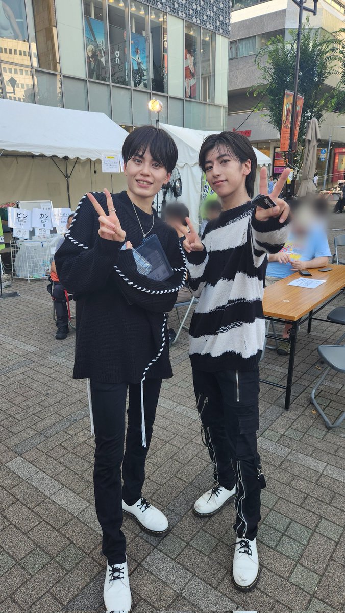 MashewHypnosis's tweet image. 上野のビアガーデンで発見👌
よくTiktokで流れてきてたから偶然お会いできてビックリ😲
エンタメパワーいただきましたぜ
ありがとうございました👍
@RapiNz_official @ari_rapinz @keigo_rapinz @kose_rapinz @ryuma_rapinz
#RapiNz #ラピンズ
#RaZ #Rapi夏