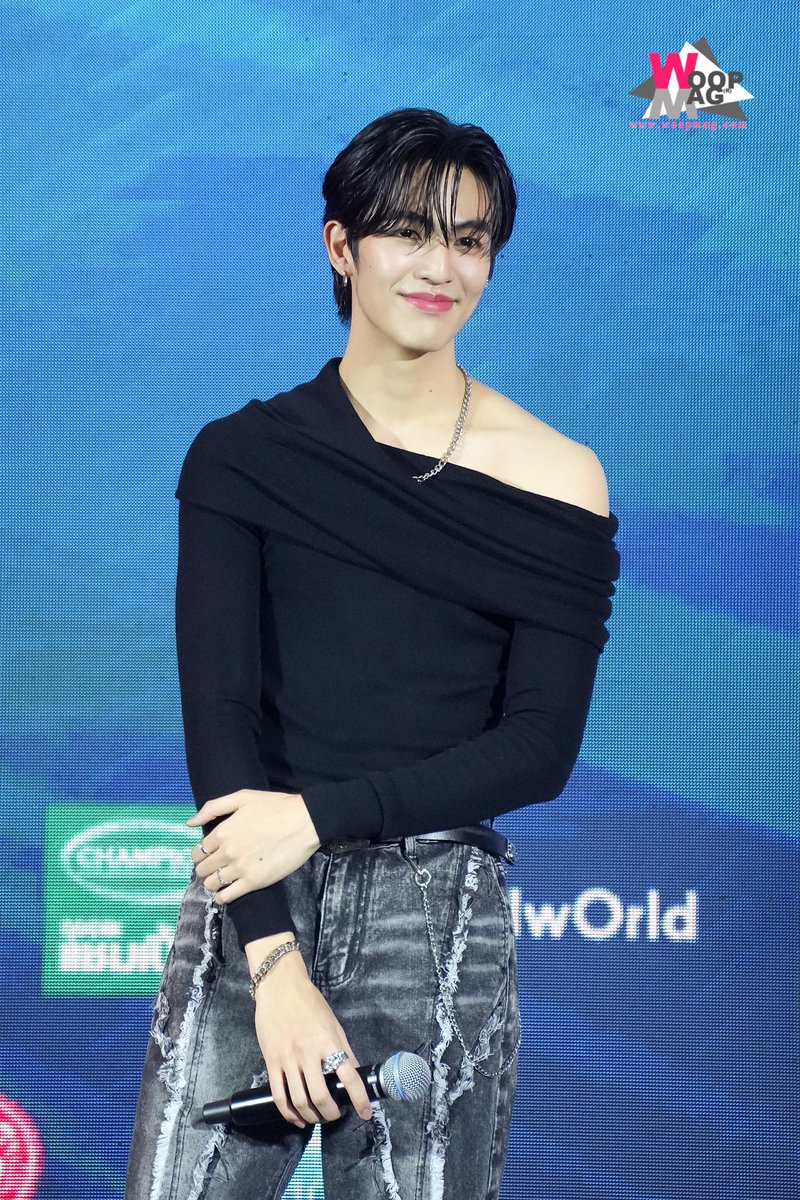 woopmag's tweet photo. “เบน บัญญพนต์” ในงาน Praew Talk 2024 "The Inspirations" ฉลองครบรอบ 45 ปีนิตยสารแพรว ร่วมสร้างและส่��ต่อแรงบันดาลใจ

#PraewTalk2024xBEN
#BenBunyapol
#praewtalk2024 https://t.co/LTc1v9qen9