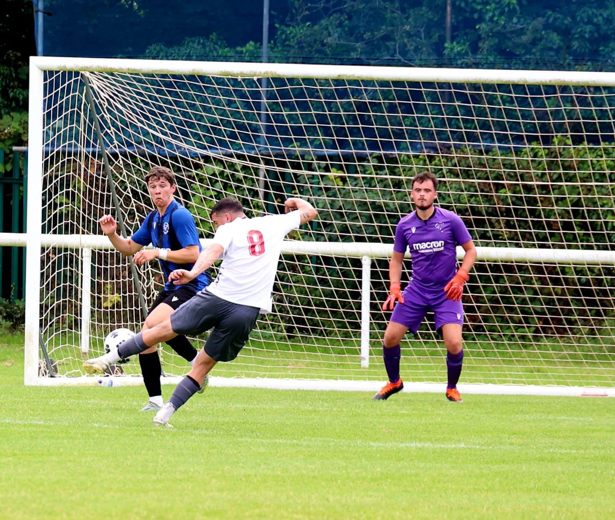 LGCEaglesFC's tweet photo. A few shots from yesterday’s 3-1 win against Hoddesdon📸 https://t.co/gf4VtFLeCp
