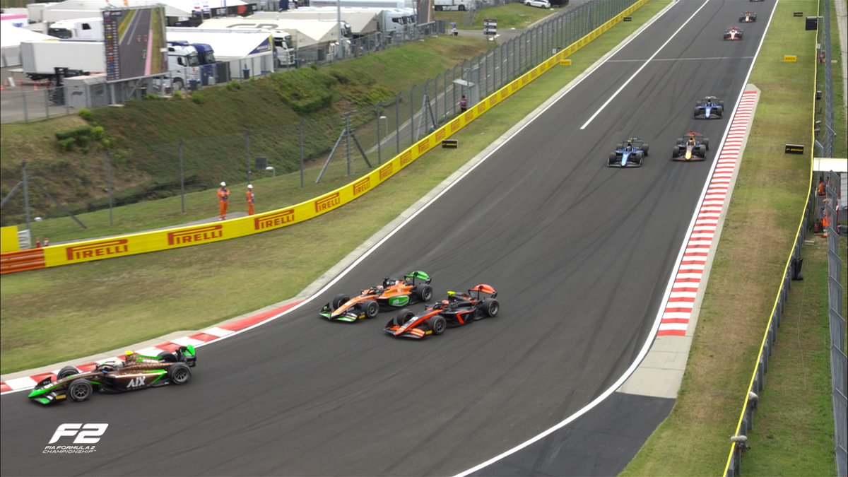 Reelanzada la carrera. Fuente: Twitter F2