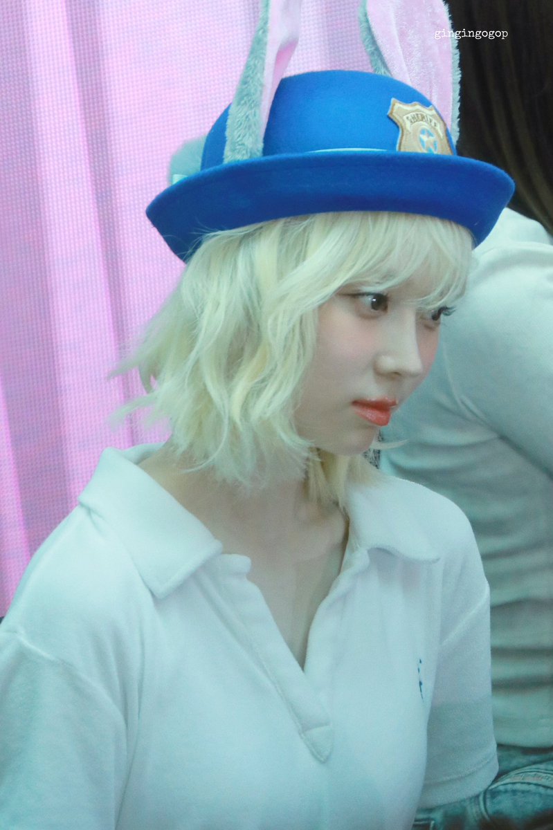 ohavuu's tweet photo. 240721 SG Fansign

#aespa 
#에스파 
#WINTER 
#윈터 https://t.co/Bog56steDS