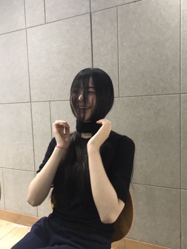 ITZY tweet media