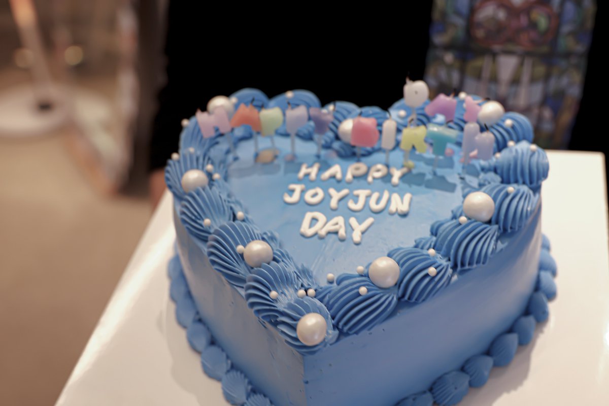 growth0721's tweet photo. 케이크 맛있게 드세용🎂✨

@JoyJun_  @NewAnd_B 
#조이준 #JOYJUN #뉴앤비 #NewAndB
#HAPPY_JOYJUN_DAY https://t.co/6PZxruHbQn