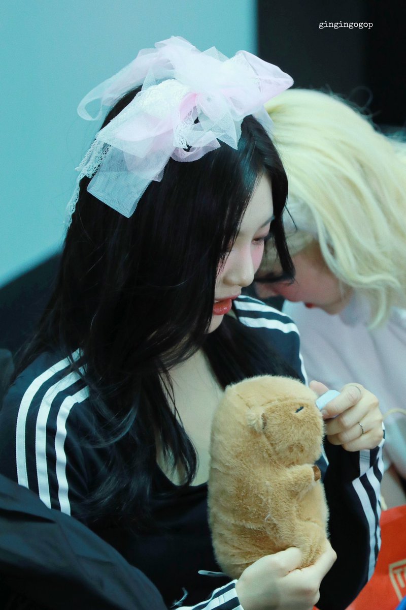 ohavuu's tweet photo. 240721 SG Fansign
#aespa 
#에스파 
#NINGNING 
#닝닝 https://t.co/dWEHri8GQR