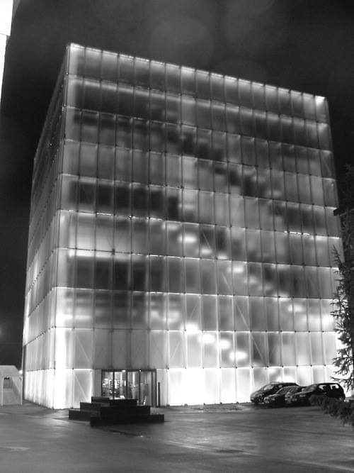 areasvellas's tweet photo. Peter Zumthor ... Kunsthaus Bregenz...
#architecture #arquitectura #Zumthor #PeterZumthor https://t.co/JB6hTbyeTt