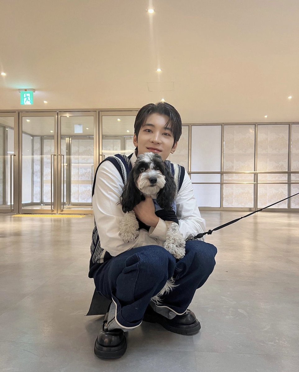 wonsworlddd's tweet image. devastation is definitely at it's peak!

jeon wonwoo, the man that you are! i love you so much. 🥹🤍