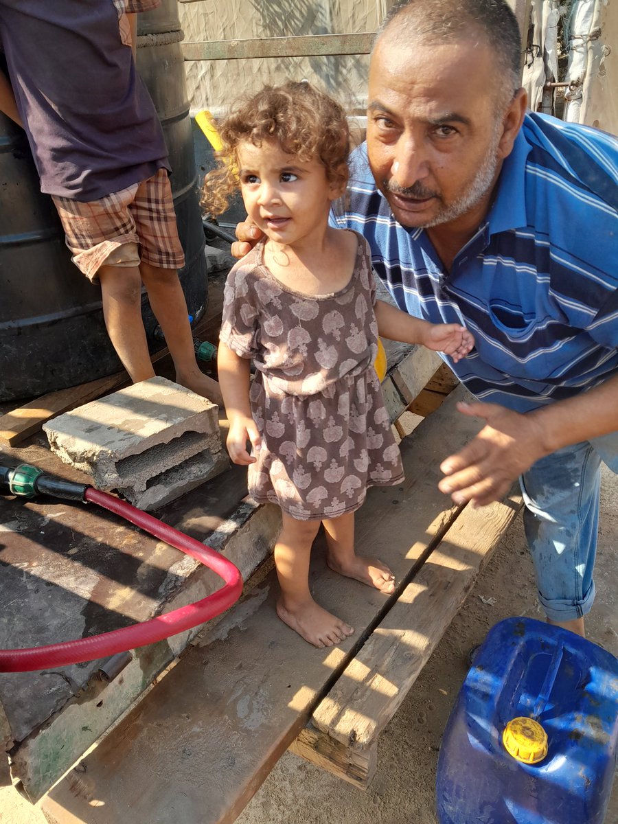 SARAMoh69489245's tweet image. 🙏🏻😰😭Dear friends, thank you for all your support. Maria is still not better. She is just exhausted and very sad. I want to hold her, but she'd just be even warmer 😿 I really hope I can buy a fan very soon with all your help. It will change Maria's life. Thank you all that you…