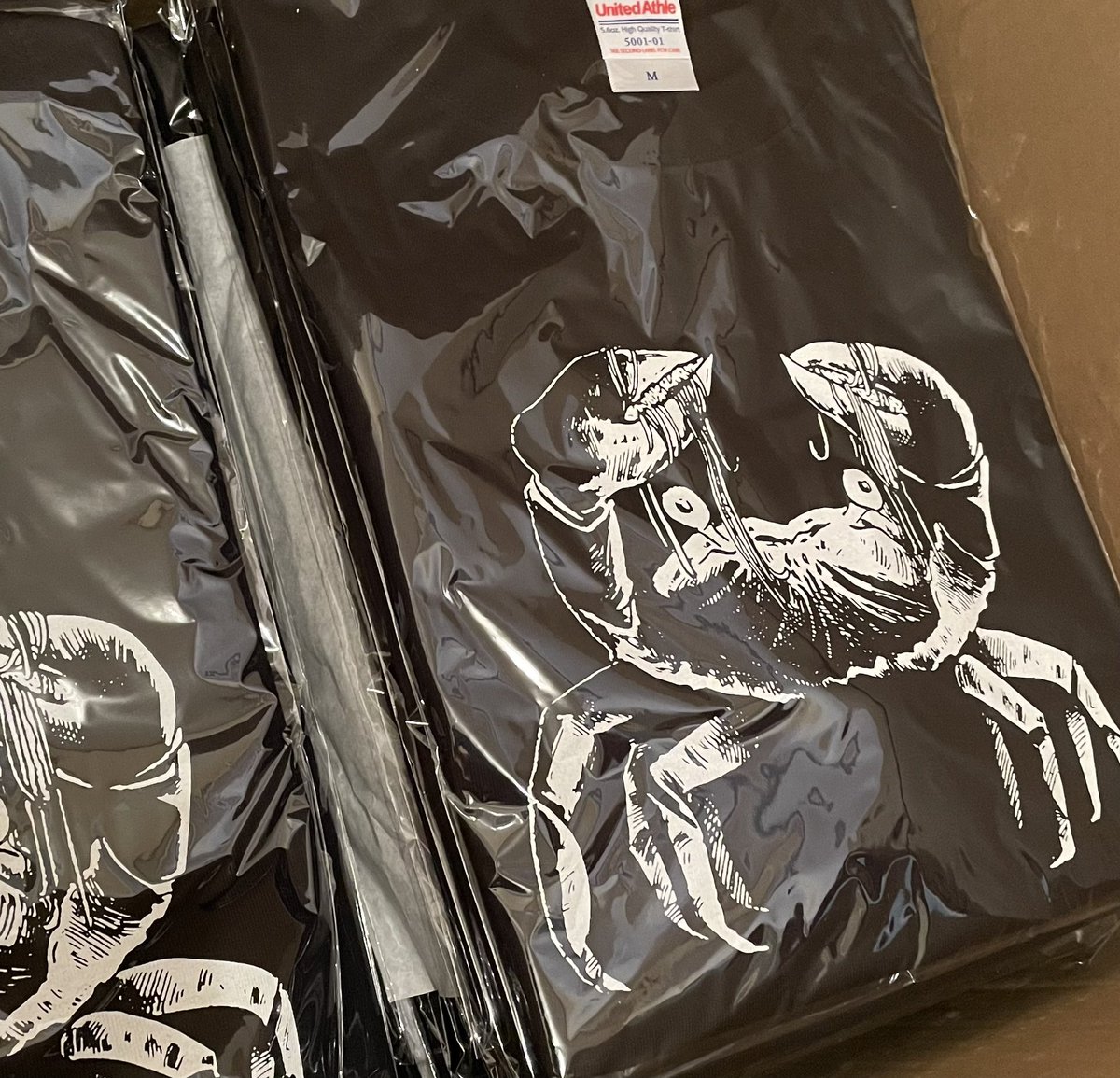 新作のつげ義春先生「蟹」はTシャツも作らせていただきました