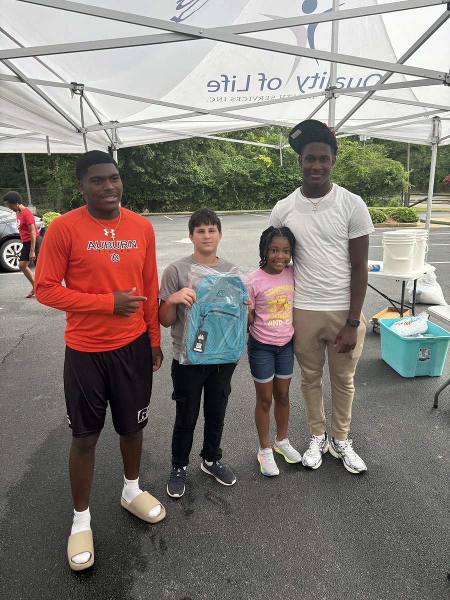 Zyan “Z17” Gibson tweet media