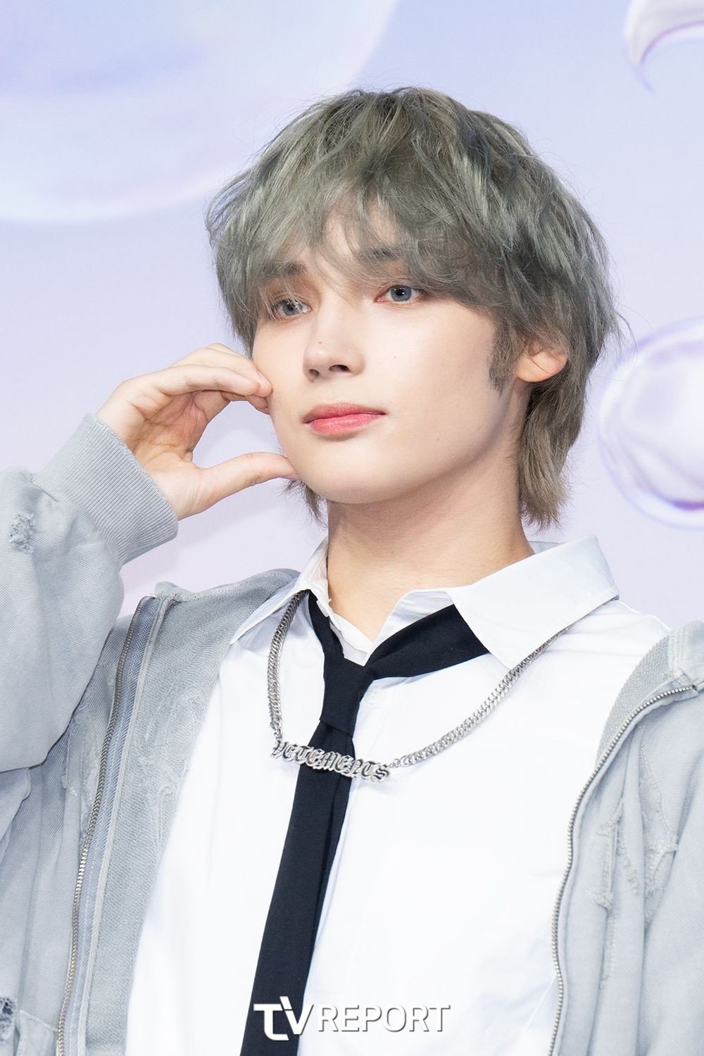 GS_6axEXQAEvEZF?format=jpg&name=large