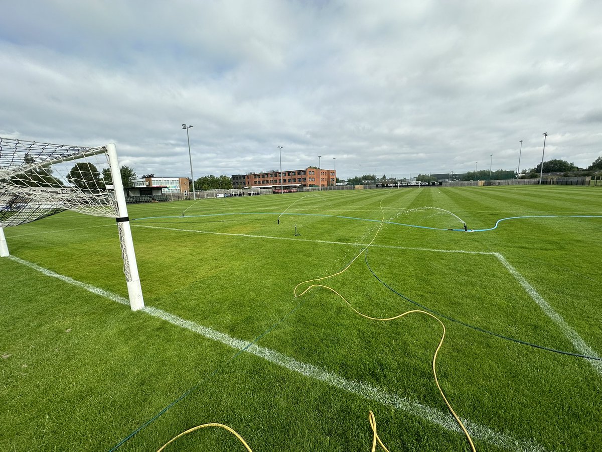 ARFC_Official's tweet photo. Pitch is almost ready and looking in great condition for the 24/25 season
@NonLeagueCrowd @NonLeaguePaper https://t.co/wkUP3pgjtY