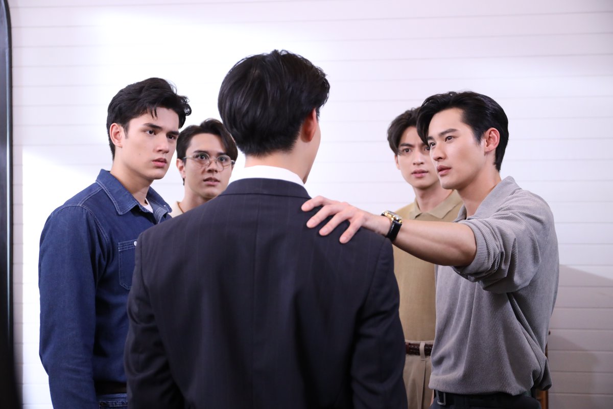 Maker_Family's tweet photo. มีประเด็นปรึกษาทุกวันไม่เกินจริง ก็พี่น้องจุฑาเทพเค้าซัพพอร์ตกันตลอด
.
#ดุจอัปสร คืนนี้ดูสดต่อ ep14
#Dujupsorn #MakerY 
วันศุกร์-เสาร์-อาทิตย์ เวลา 20.20 น.
ดูทีวีกด33 ดูมือถือกด3Plus

ย้อน #ดุจอัปสรep13 ได้ที่นี่นะคะ
3Plus https://t.co/jzBceycHAs
Netflix https://t.co/BRmuVrGJ9y https://t.co/Vc8lO6VBqv