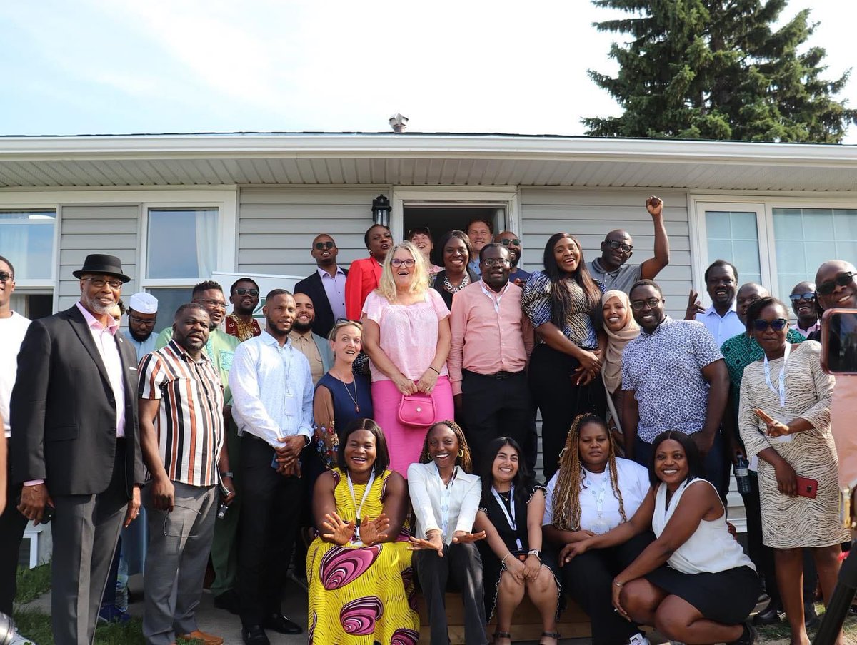 scscalgary's tweet photo. We commemorated a significant achievement with the unveiling of Mandela House, initiated by Ruth’s House Society.

Mandela House stands as a sanctuary for black men and boys in family crisis offering cultural support and resources for healing, https://t.co/XEpzTQyNJB