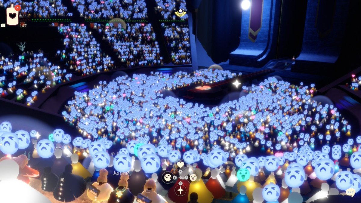 AliceWundr's tweet photo. Went to the concert again 🤭 
It was amazing seeing a full arena this time 💖
#skychildrenoflight https://t.co/Ob1eZuJDSr