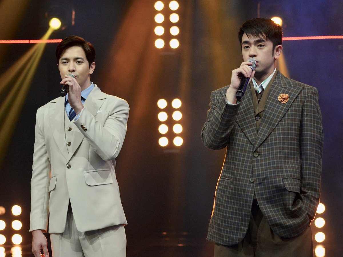 #PulangAraw stars Alden Richards, Sanya Lopez, Barbie Forteza, and David Licauco performed Ben&amp;Ben’s “Sugat” on the AOS stage! #AOSWinnerKaDiyan #AllOutSundays