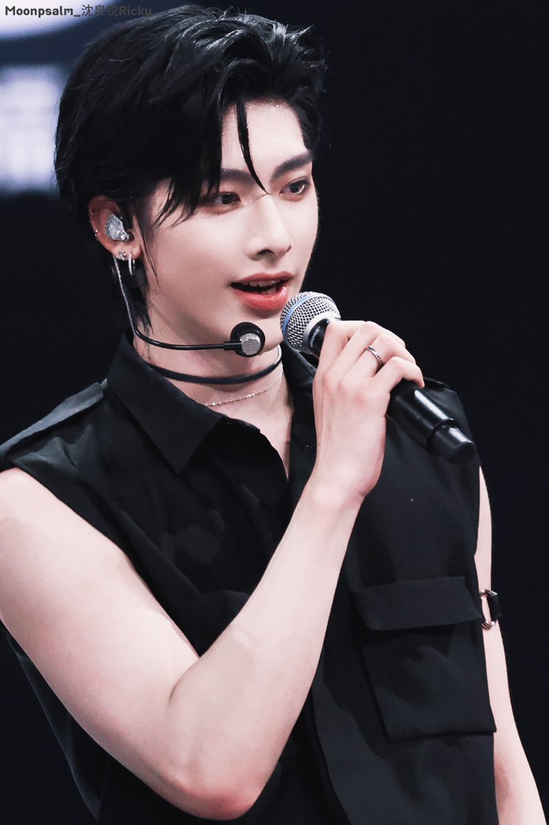 Moonpsalm_Ricky's tweet photo. 【240720澳门TMEA】

Ricky！初次见面你好呀🐱
未来的路也一起走下去吧❤️

#리키 #제베원 #제로베이스원 #沈泉锐 #Shenquanrui #zb1 #zerobaseone  #リッキー https://t.co/g9lfCXjmqY