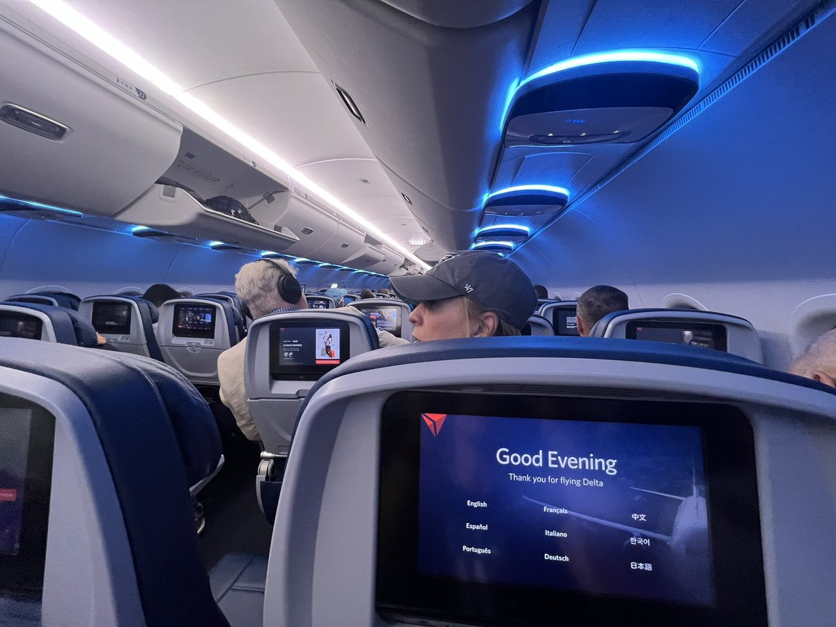 JenMcCainTV1's tweet photo. After many attempts we FINALLY got to the east coast. JFK instead of PHL. @69News https://t.co/7DyTpmTjR0