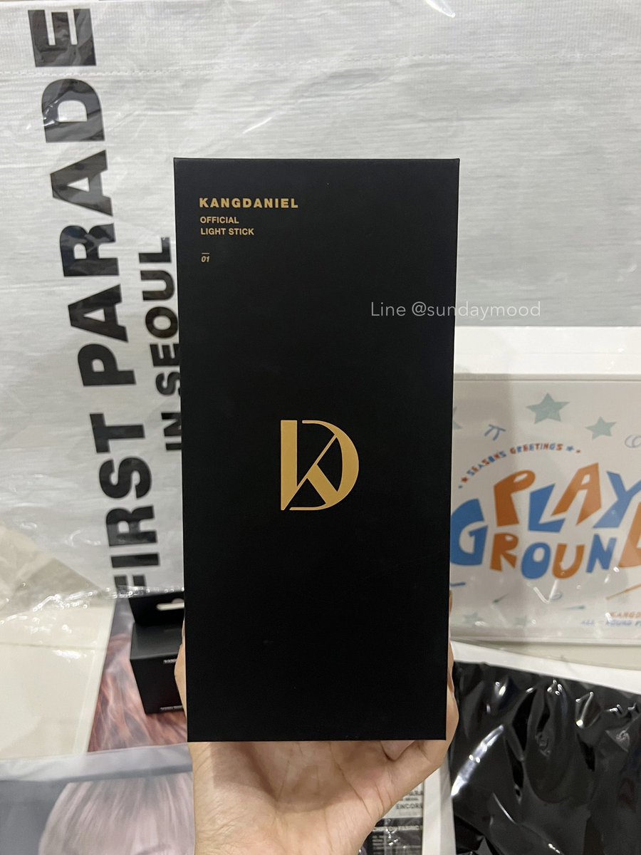 Sundaymoodshop's tweet photo. [พร้อมส่ง] แท่งไฟลดราคา!!
KANGDANIEL OFFICIAL LIGHT STICK

สินค้าของแท้💯
V.1 600฿
V.2 750฿
ค่าส่ง 50฿

สั่งซื้อทาง
🧡 Shopee: https://t.co/rkRKdP8ViX
💚 LINE: https://t.co/67qOVwUoEU

#KANGDANIEL #ตลาดนัดดานิตี้ #ตลาดนัดDANITY #ตลาดนัดคังแดเนียล #คังแดเนียล #FirstParade https://t.co/Y9Qn8h8Vuc