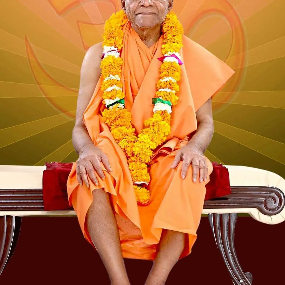 gc_india's tweet photo. गुरुब्रह्मा गुरुर्विष्णुः गुरुर्देवो महेश्वरः । 
गुरु साक्षात् परब्रम्ह तस्मै श्रीगुरवे नमः ॥ https://t.co/tRChqVRkL9