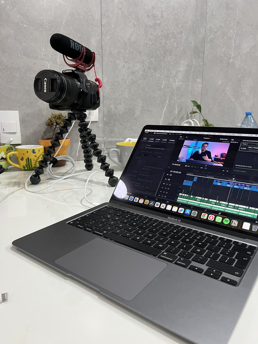 honixyasser's tweet photo. Ya está listo el podcasts de hoy 🎉🎉 https://t.co/PD81L7lNO7