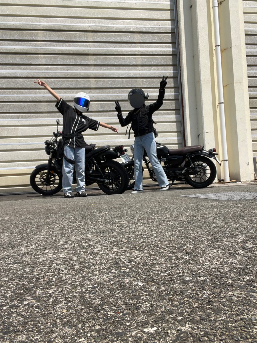 ヒトミ tweet media