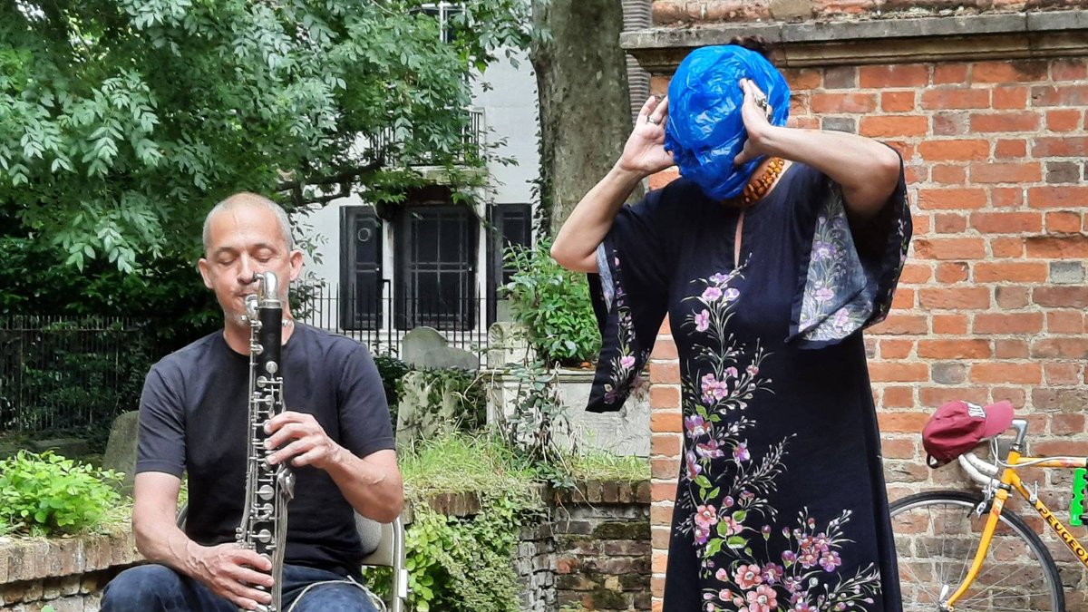 SharonGalWorld's tweet image. No Computers with Yoni Silver @YoniSilver soundmagic @theoldchurchN16
#freeimprovisation #extendedtechnique #livemusic #experimental #performance #voice #ritual #magic