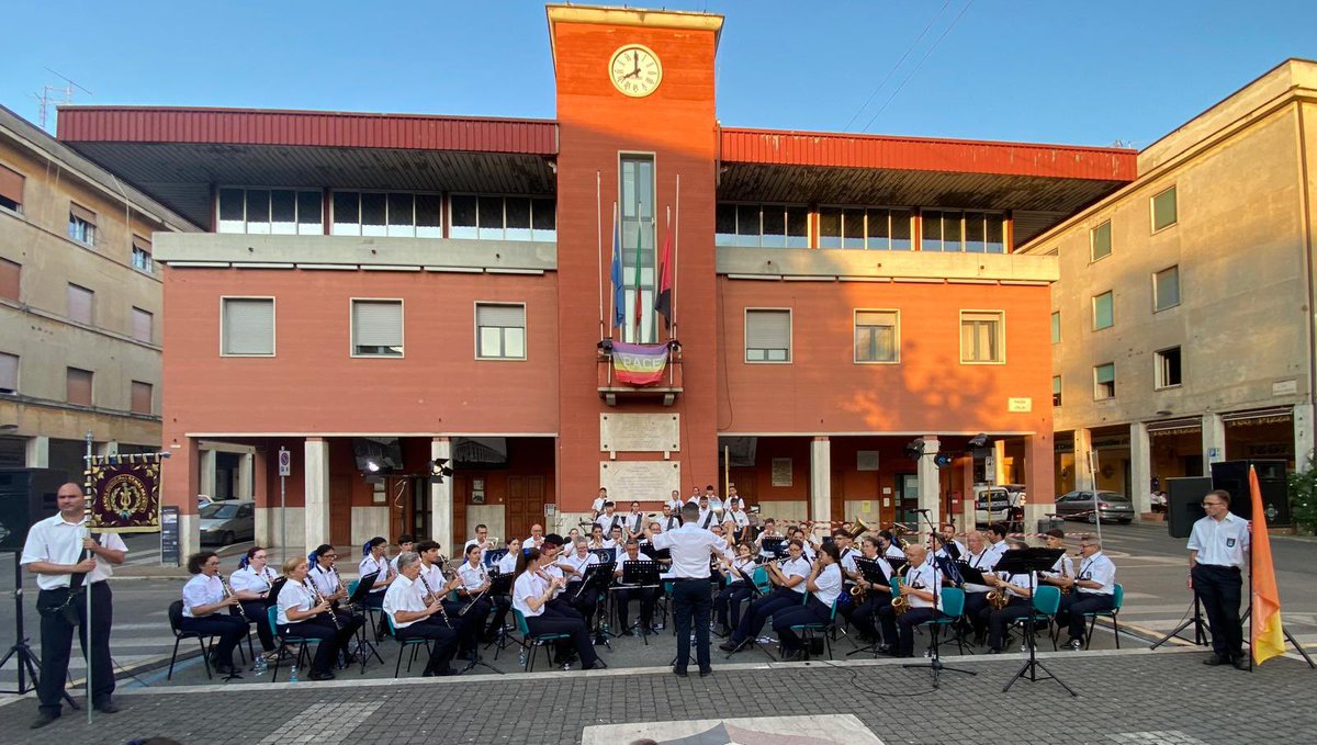 𝗔𝗖𝗧𝗨𝗔𝗖𝗜𝗢𝗡𝗘𝗦 𝗜𝗧𝗔𝗟𝗜𝗔 🇮🇹🎶

Miércoles 17: Procesión de San Bruno
Viernes 19: Concerto di Musica Spagnola
Sábado 20: Festa della Filarmonica 

 #Roma2024 #benalbanda #intercambiomusical