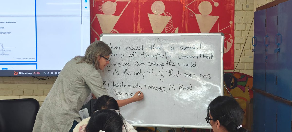 SchoolEduChd's tweet photo. #TesolDay5
#6principles
#JoyfulLearning
@TESOL_Assn
21 English teachers from @SchoolEduChd are being trained for Examplary Teaching in English
#Day5 focussed on lesson planning and presentation
#Enviornment
#BetterCitizens
#SDG
@UNESCO
@EduMinOfIndia
@sanjayjavin
@ReloIndia a branch of @StateDept