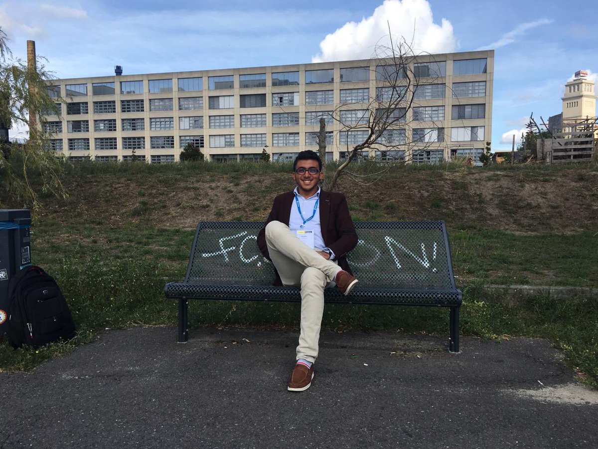 kirellos_emad's tweet photo. HTW - Hochschule für Technik und Wirtschaft Berlin🇩🇪❤️
#berlin
#Deutschland
#dreams
#embedded_world https://t.co/gdd7sO55i8