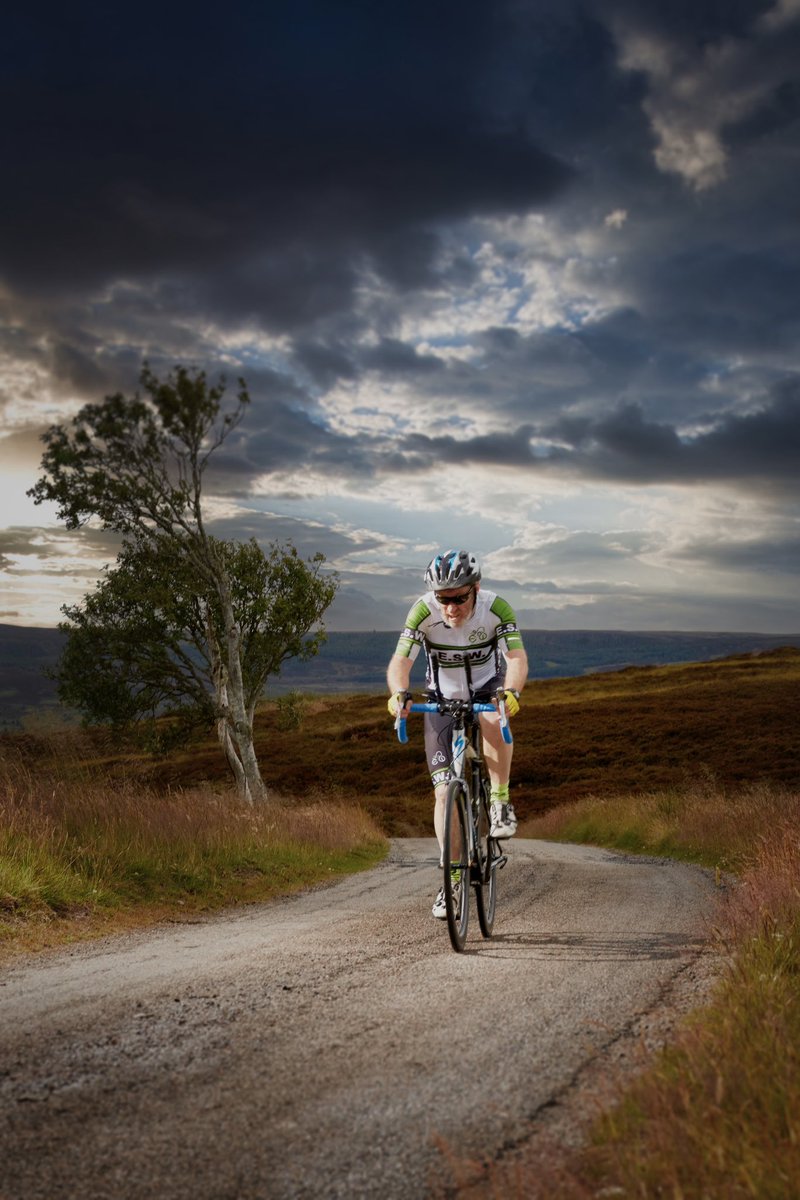 robtomlin's tweet photo. A few 📸 from my cycling club’s annual ‘Hilly TT’ 🚴🏻… we’ve a lot of sky up here in the Highlands 🏴󠁧󠁢󠁳󠁣󠁴󠁿 @BritCycling @WeAreCyclingUK @RibbleCycles @Alpkit https://t.co/FBs8iq950H