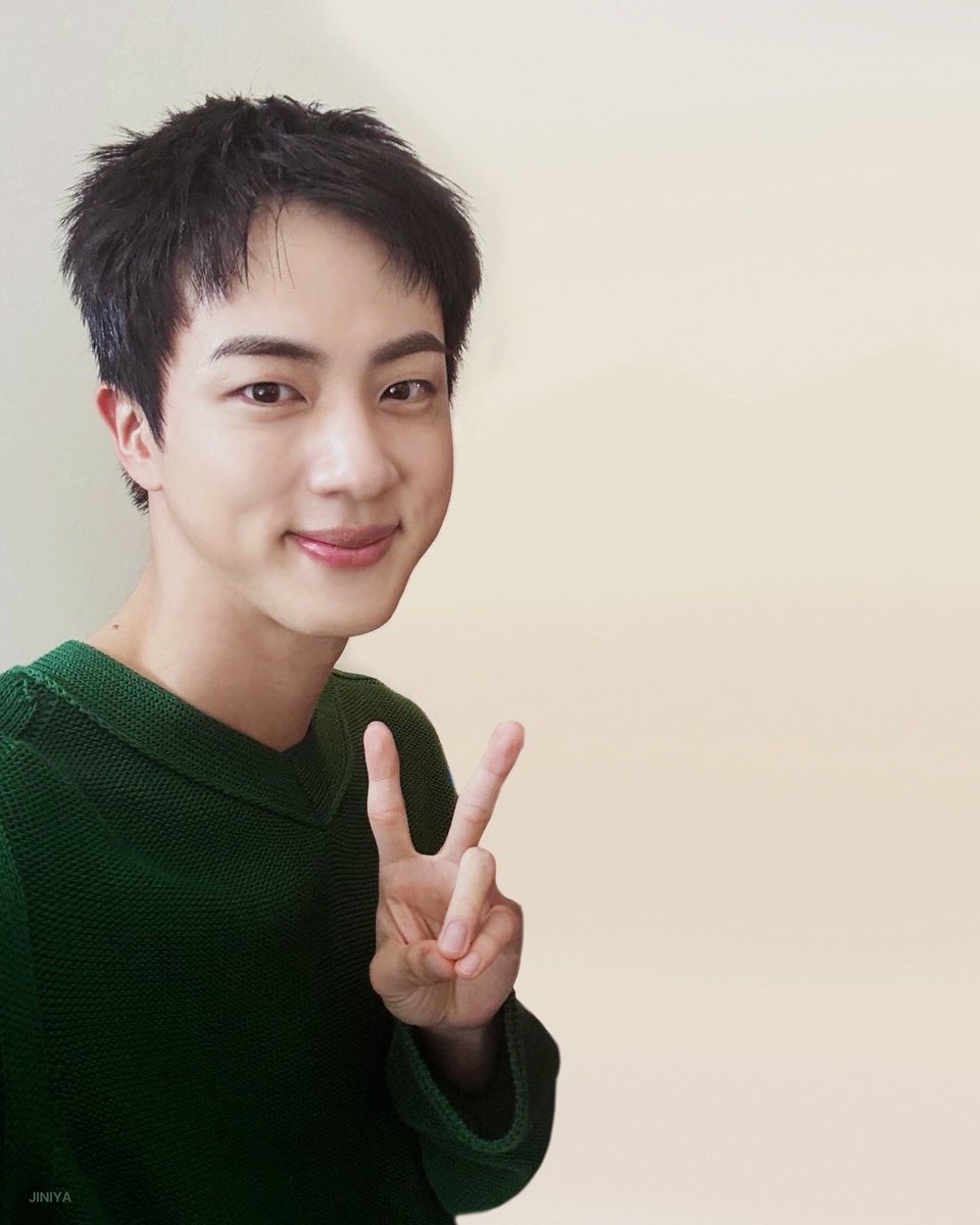 WKOREA 편즵장 인스타 석진 CUT💚

#방탄소년단진 #BTSJIN #JIN