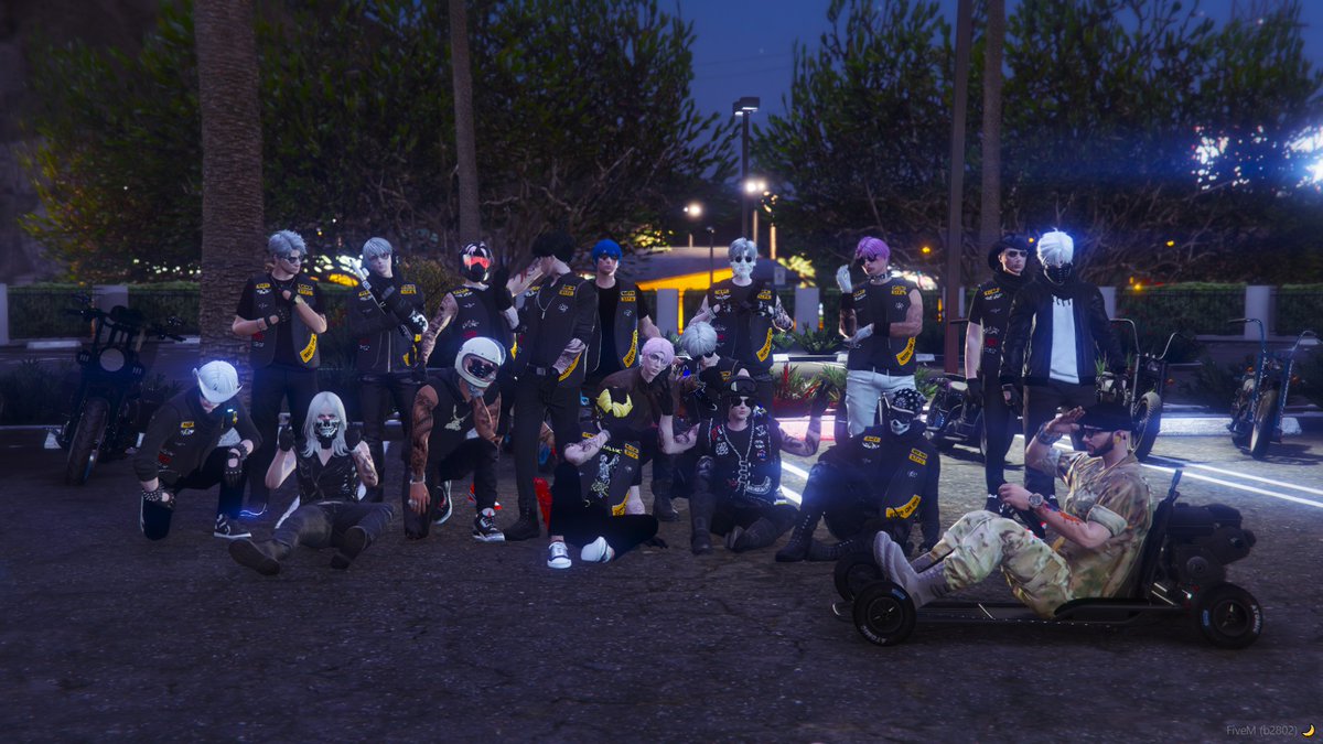 SiRomeo77's tweet photo. this is black oni drrrtttt #tokyoverseroleplay #blackoni https://t.co/uByq36cE7q