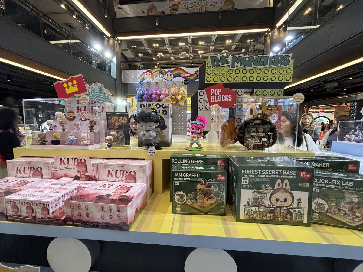 _Puttno_'s tweet photo. รับหิ้วค่า นัดรับหน้าช้อปสยาม บ่ายโมงค่า inbox มาได้เลยค้าบ
#popmarthailand #POPMART #dimoo #molly #มอลลี่ #ลาบูบู้ #labubu https://t.co/CinEgiysHv