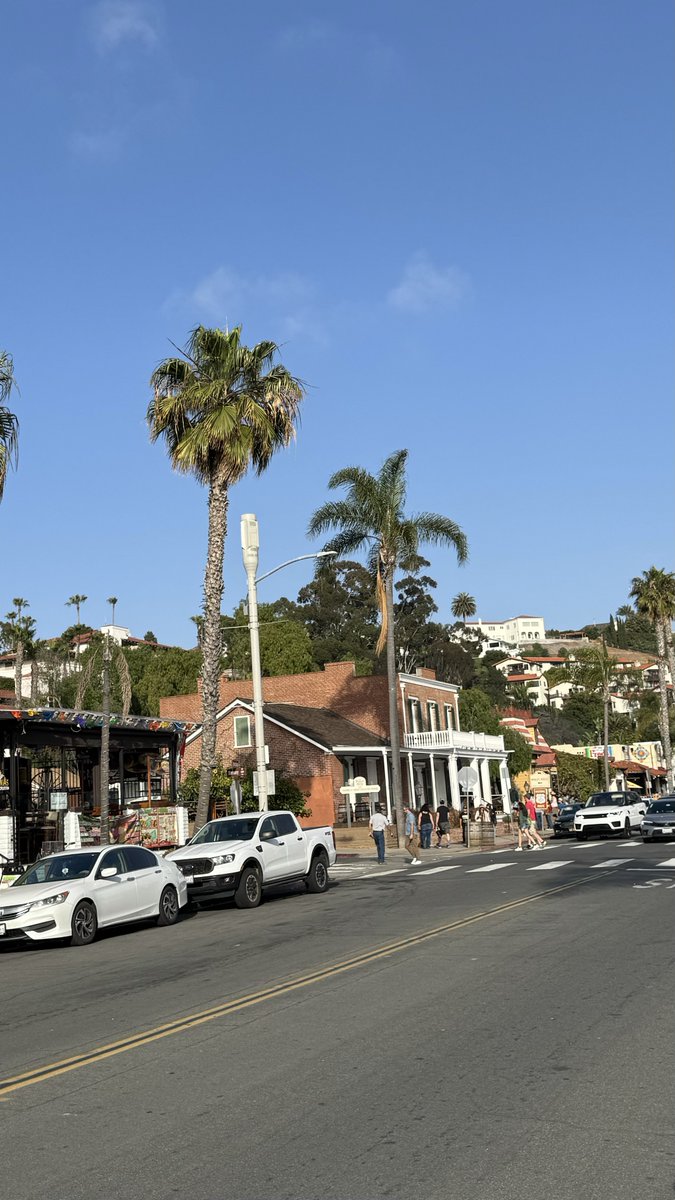 vxxix7's tweet photo. San diego📍 https://t.co/qCoHFXTVXy