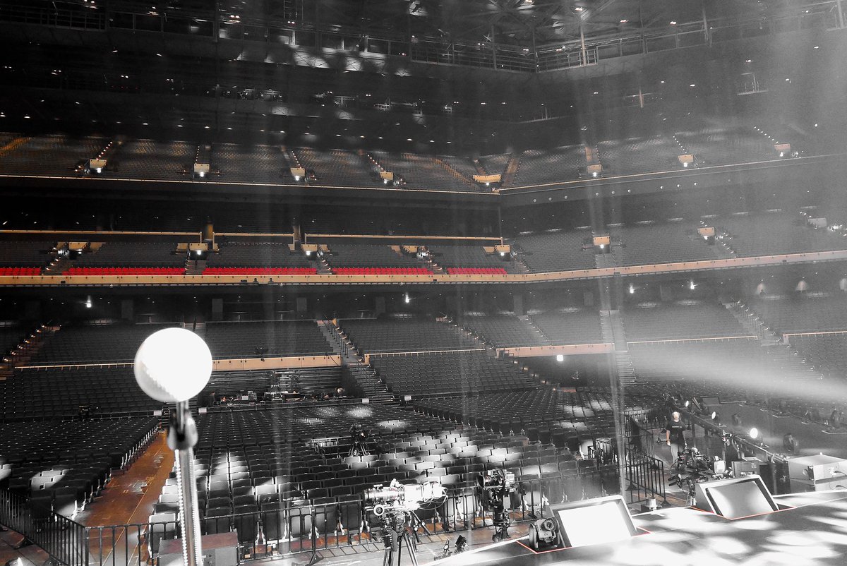 itsjustduran's tweet photo. #稲葉浩志 #Tour 
本日『en4』ツアー10日目、横浜Kアリーナ
2024.07.21

#横浜Kアリーナ https://t.co/hBRDcx2rQn