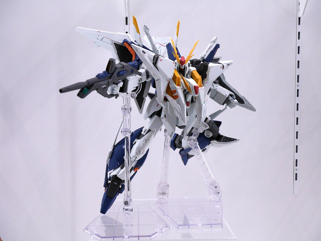 KasignatureΞ(クスィー)ガンダム閃光のハサウェイRX-105 Amazon | ROBOT魂 （Ka signature） ＜SIDE MS＞ RX-105 Ξガ