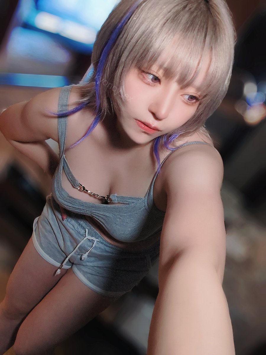 kyoncy_ex's tweet photo. 冷房ガンガンなのに汗だくになる●分前 https://t.co/yvbZKtPQBJ