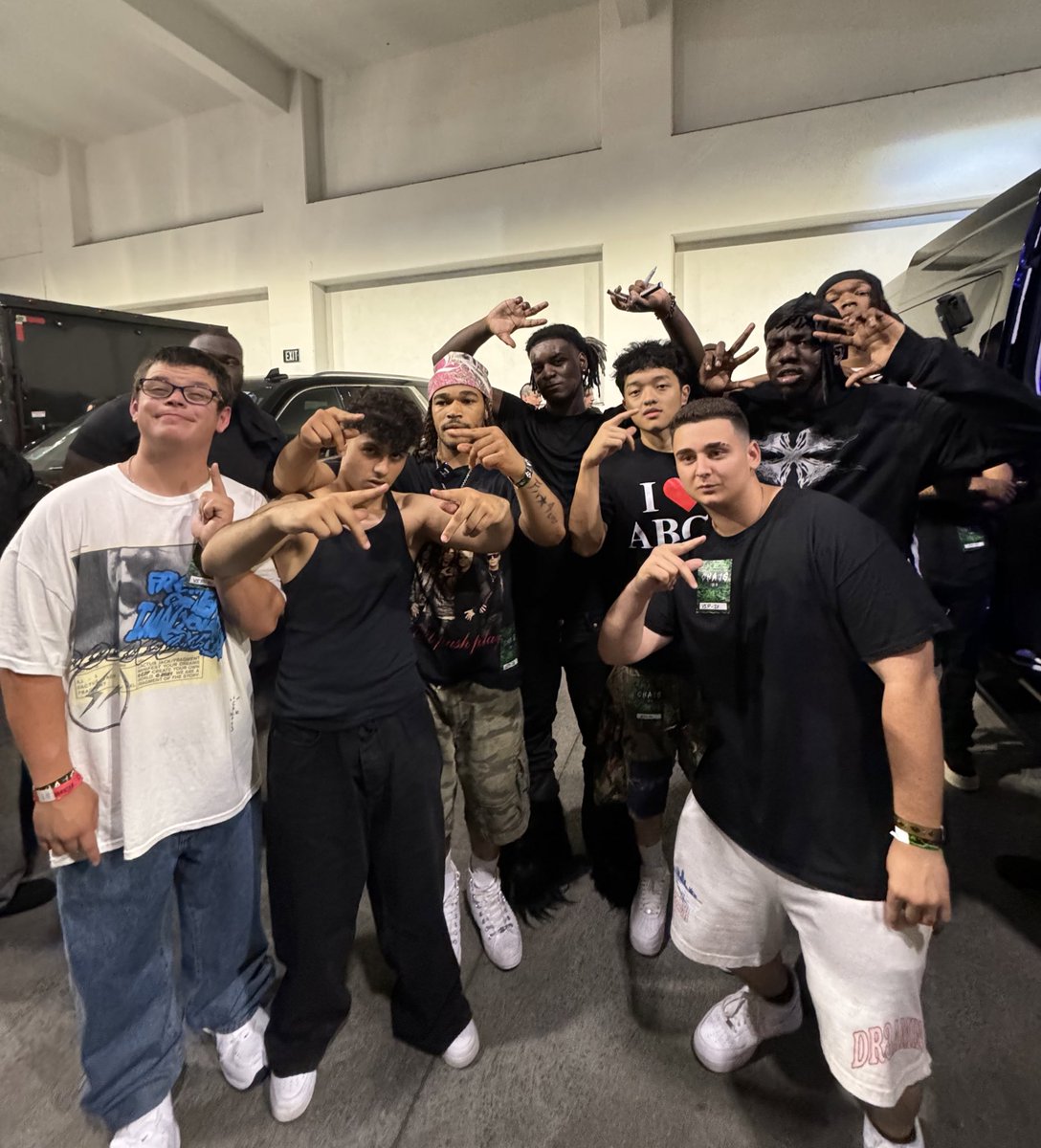 FaZeClan's tweet photo. FaZe year https://t.co/bdtCAJsd2g