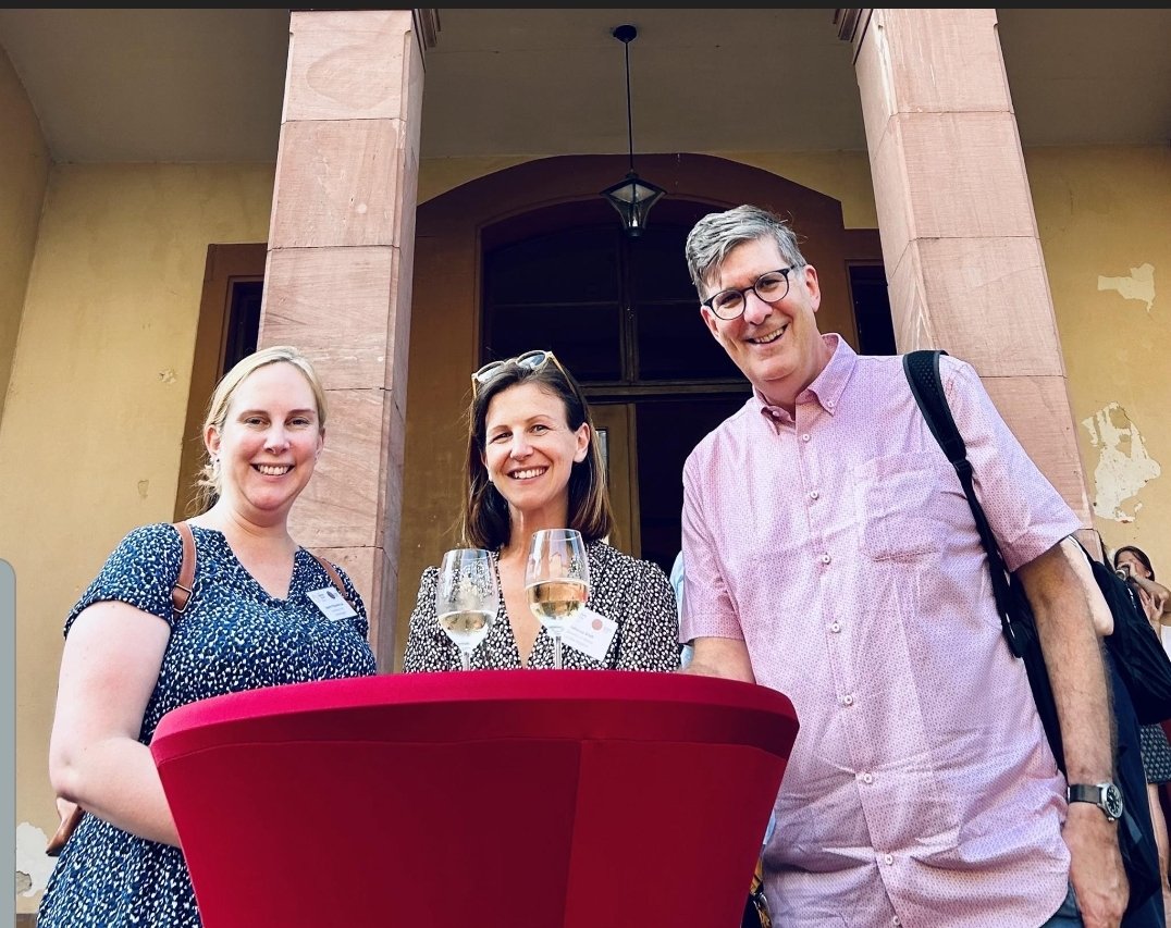 Rebecca JS Snell tweet media