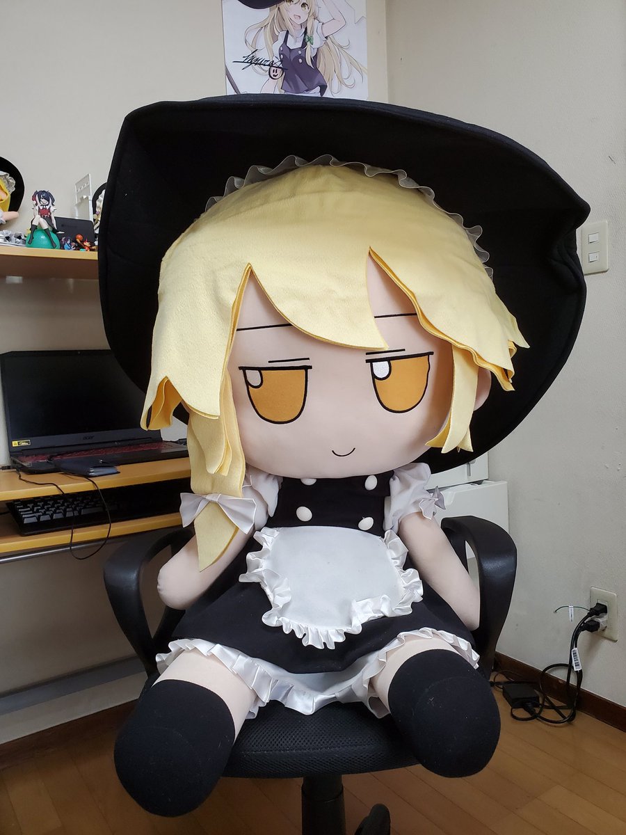 A haunted Marisa plushie tweet media