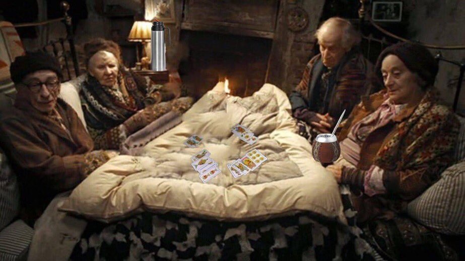 la charla más profunda y existencial que tuve en mi vida fue hoy estando así con mis amigas