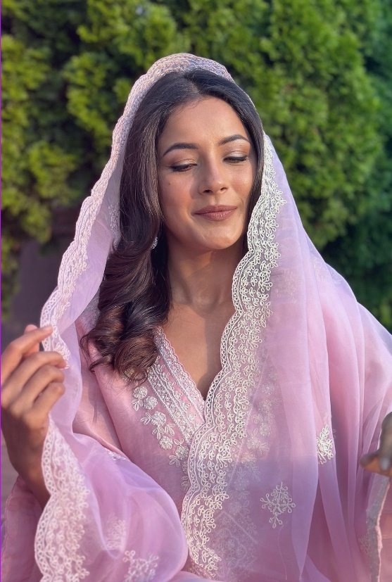 NAAZ (sana ki fav) (@shehnaazpure) on Twitter photo <a href="/ishehnaaz_gill/">Shehnaaz Gill</a> bus abb shabad khatam ho gye
App bohot sone ho
#SHEHNAAZGILL
<a href="/ishehnaaz_gill/">Shehnaaz Gill</a>
#shehnaazains <a href="/ishehnaaz_gill/">Shehnaaz Gill</a> bus abb shabad khatam ho gye
App bohot sone ho
#SHEHNAAZGILL
<a href="/ishehnaaz_gill/">Shehnaaz Gill</a>
#shehnaazains