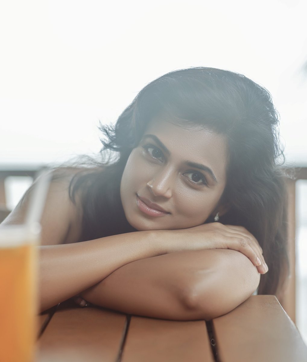 iamramyapandian's tweet photo. ✨ https://t.co/MnKAmnhnqN