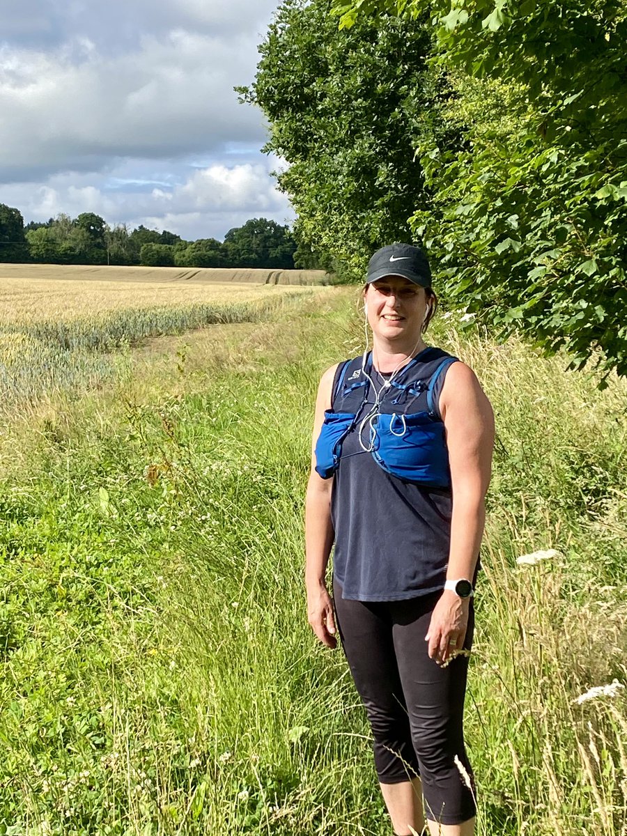 LouiseMorrish1's tweet photo. First run in weeks. 🏃♀️
I’d forgotten how knackering it is 😂
#trailrunning #womanrunner #femalerunner #middleaged #slowrunningisstillrunning https://t.co/hNKY1z8Qp8