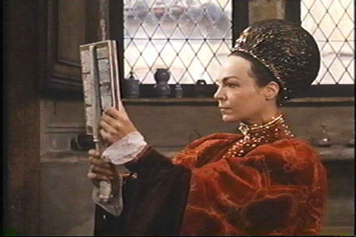 band_jayne's tweet photo. #shakespearesunday
"..read Answer and think upon this business..."
Hamlet 2.2 #ladycapulet https://t.co/tFJyFPQ96T